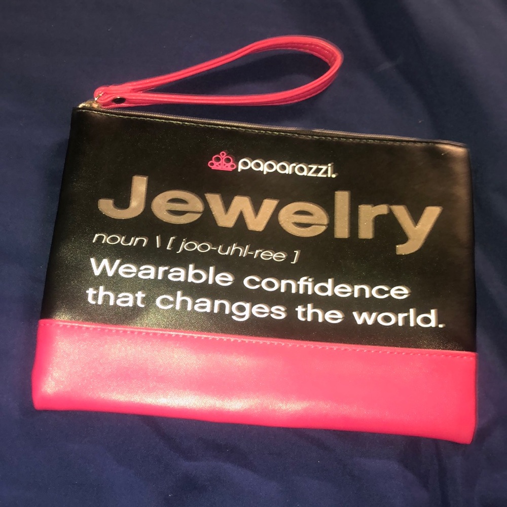 Limited Edition Paparazzi 2018 New Years Clutch